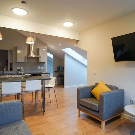 1 Bedroom Apartments, Studios And Ensuite Bedrooms With Shared Kitchen At Centro House In Στέρλινγκ Εξωτερικό φωτογραφία
